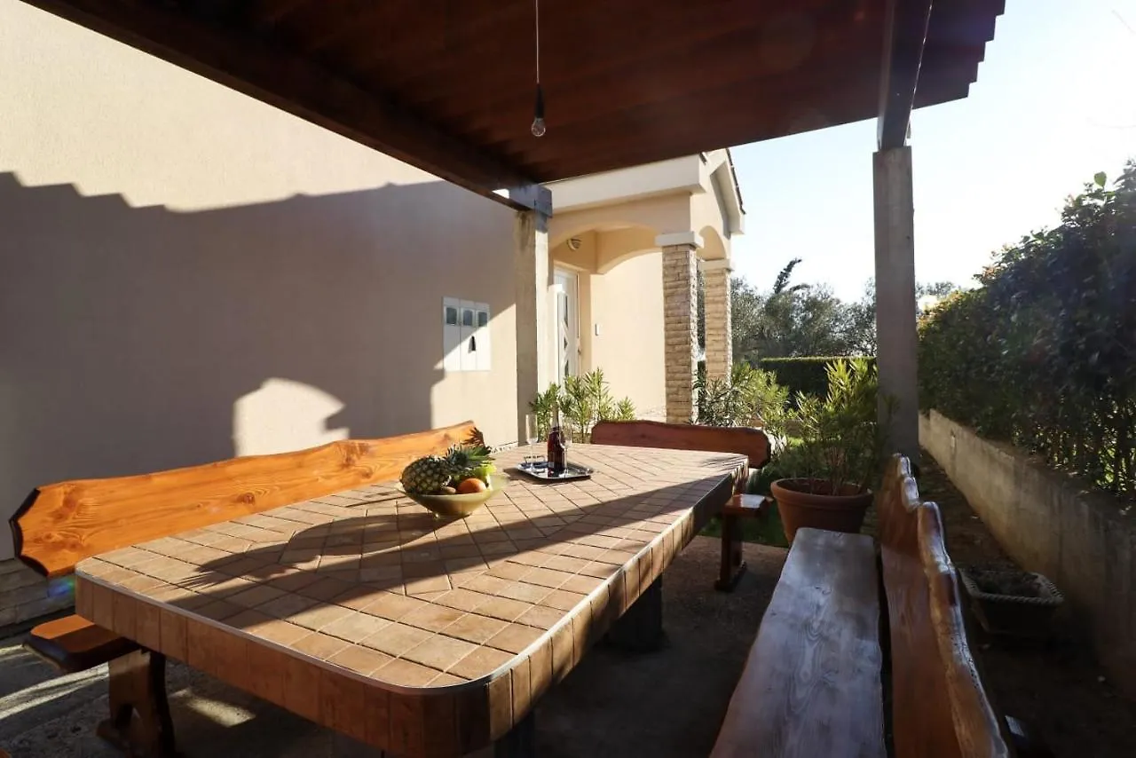 Holiday Home With Pool - Villa Marijana Kožino