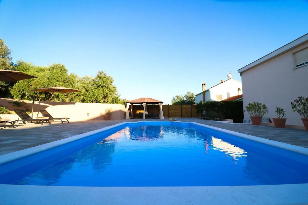 Holiday Home With Pool - Villa Marijana Kožino Chorvatsko