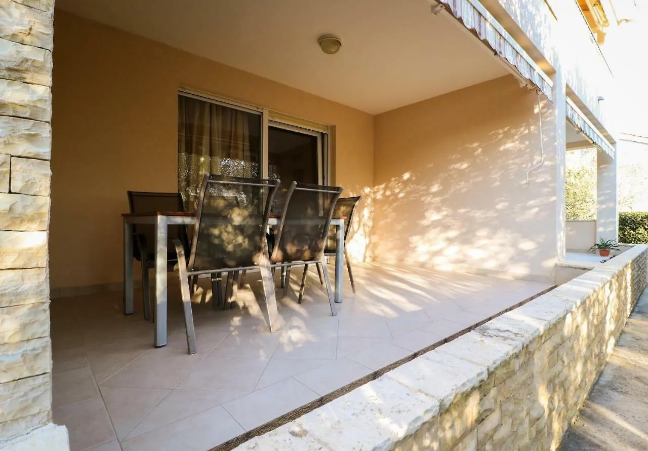 Holiday Home With Pool - Villa Marijana Kožino 0*,  Chorvatsko