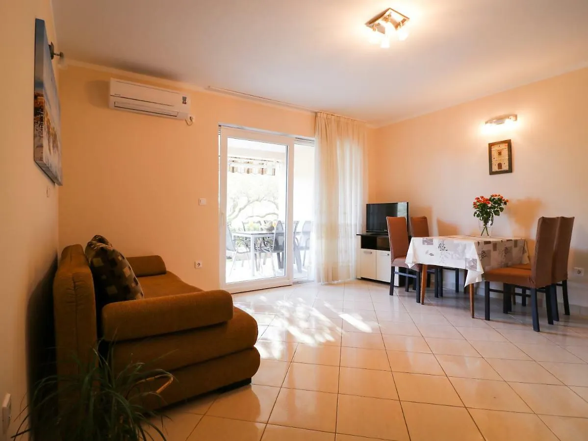 Holiday Home With Pool - Villa Marijana Kožino
