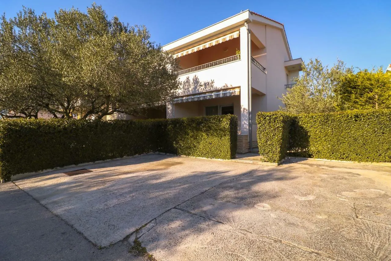 Holiday Home With Pool - Villa Marijana Kožino 0*,