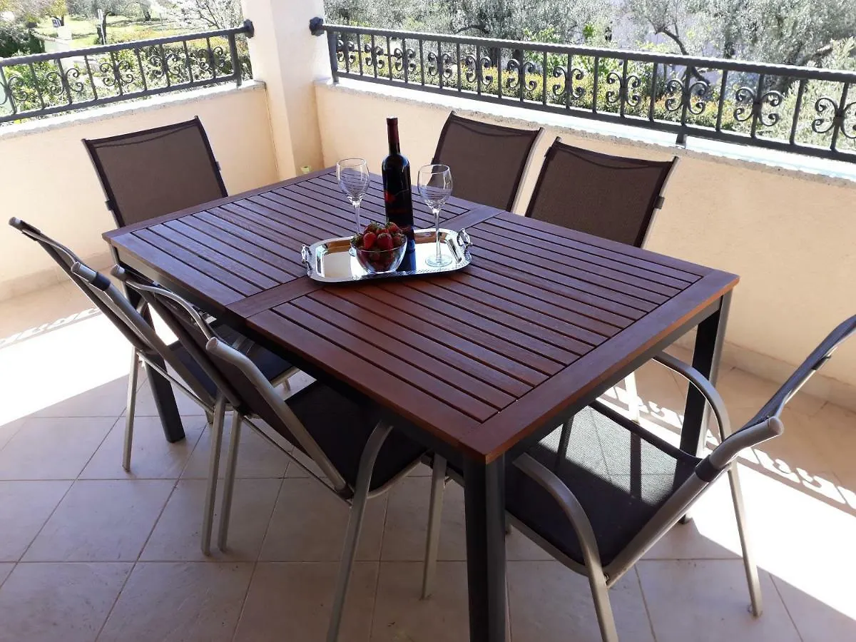 Holiday Home With Pool - Villa Marijana Kožino